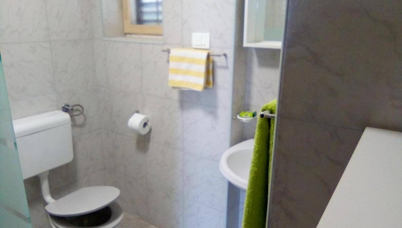 Apartment Valun 386A Esterno foto